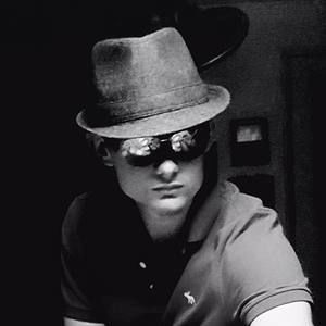 Meet your Posher, Douglas